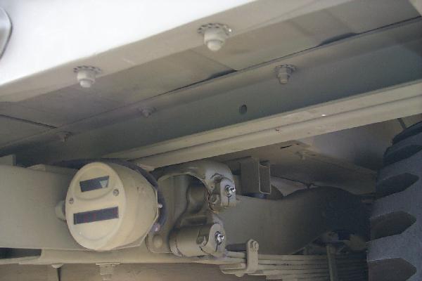 Rear right cross-sils